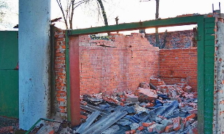 Демонтаж гаражей в Апатитах, цена от 1798 руб. – услуги под ключ от 2Землекопа-Птт